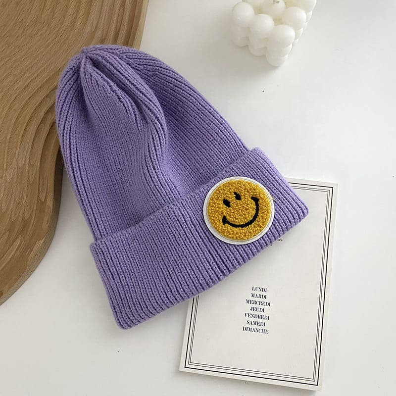 campustuete-smiley-muetze-lila