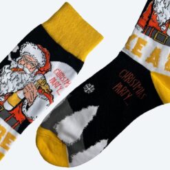 campustuete-weihnachten-socken-weihnachtsmann-bierr-closeup-min