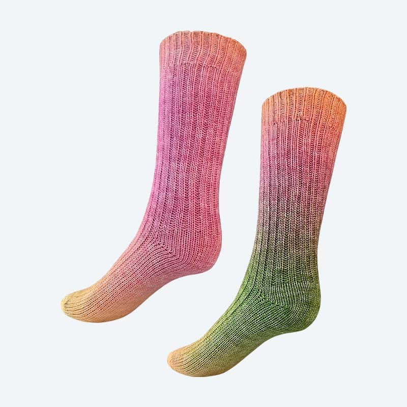 campustuete-stricksocken-ombre-gruen-orange-new