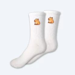 campustuete-bestickte-socken-capybara