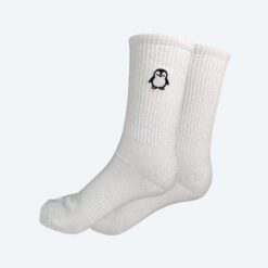 campustuete-bestickte-socken-pinguin