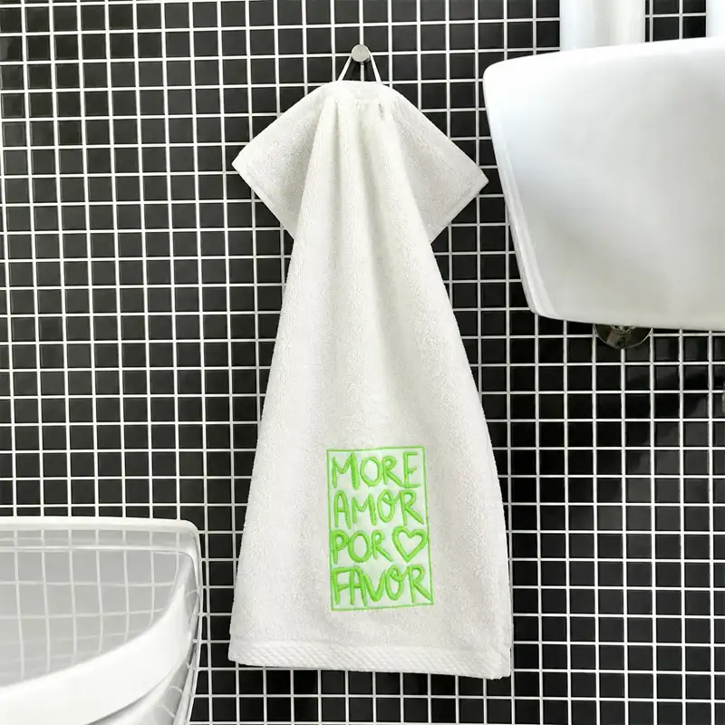 campustuete-gaestehandtuch-more-amor-por-favor-neon-gruen-stapel